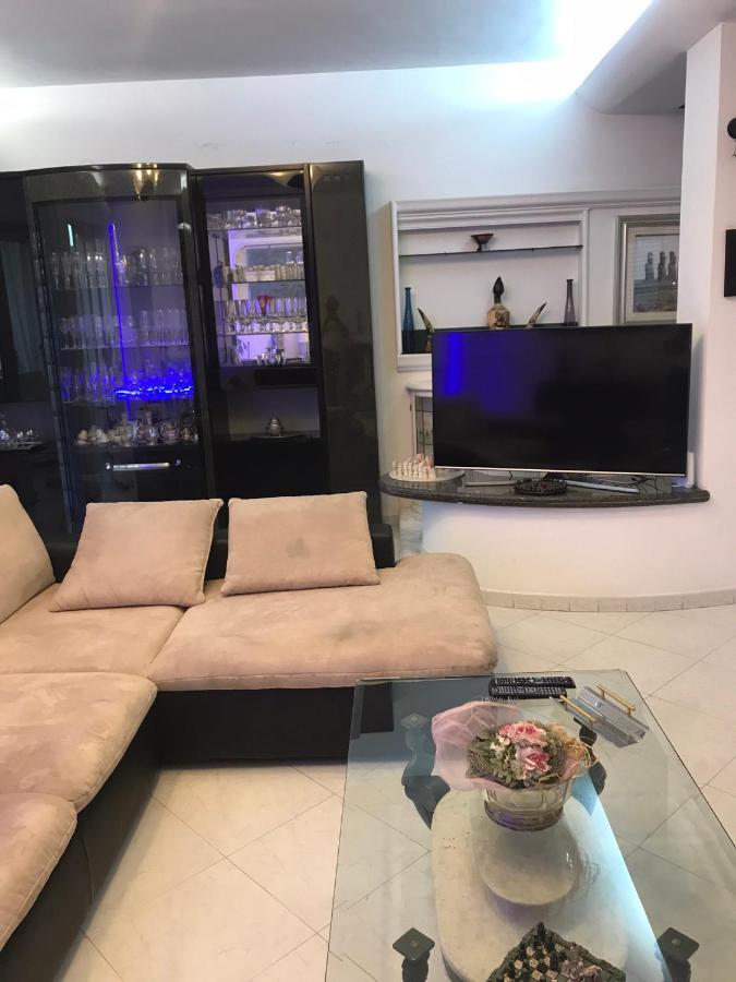 Apartment Pina